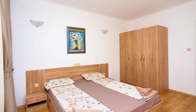 KRISTAL_BEACH_APARTHOTEL_NESSEBAR_BULGARIA_AIR_TOUR_TRAVEL
